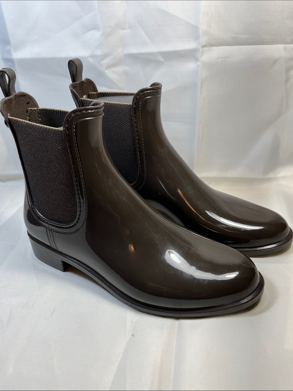 Dr. Scholl's Women's Glossy Chelsea Rain Boots in Dark Brown